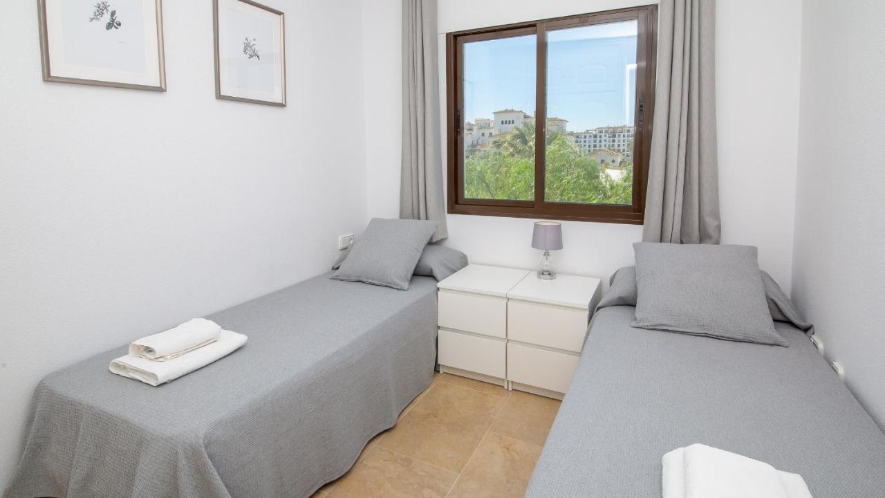 Lovely 2-Bed Apartment In Marina De La Duquesa Castillo de Sabinillas Buitenkant foto